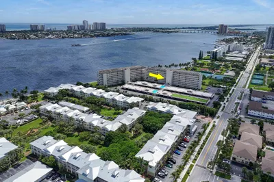801 Lake Shore Drive #414 1