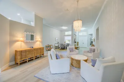 1635 Blue Jay Circle 1