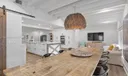 220 Hampton Ln Photo