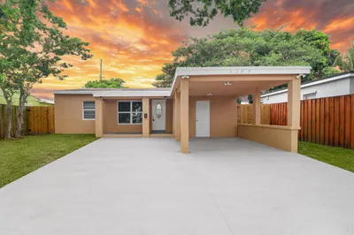 5249 NE 4th Terrace 1