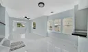 925 L Street Photo