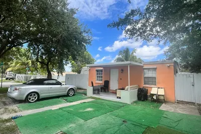 14345 NW 21st Ct 1