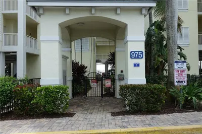 975 NW Flagler Avenue #306 1