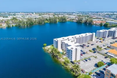 9917 W Okeechobee Rd #3-306 1