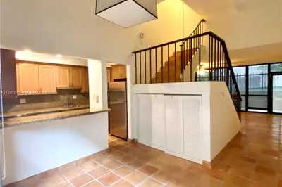2666 Tigertail Ave #115 1