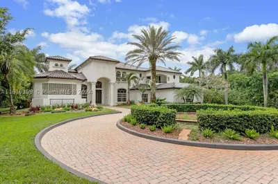 1535 SW 112th Ave 1