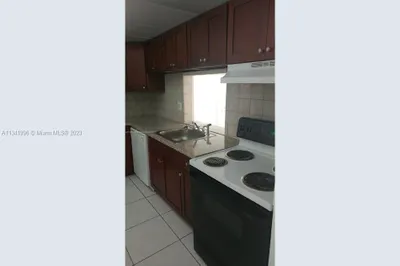 2800 NW 56th Ave #A405 1