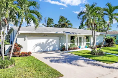 Delray Beach Lakefront Home