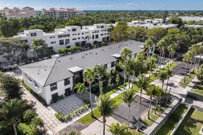 200 Sunrise Dr #200A 1