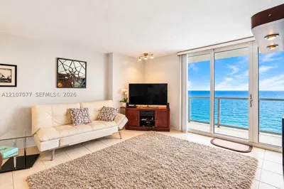 209 N Fort Lauderdale Beach Blvd #12H 1