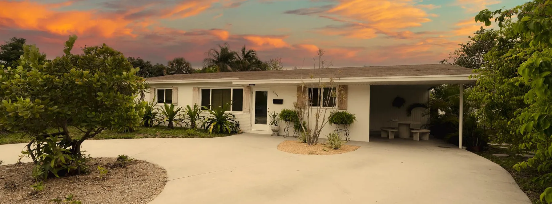 Just Listed | Beautiful in Bacon Park Estates | 1048 Park Circle S