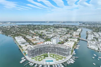 900 Bay Dr #527 1