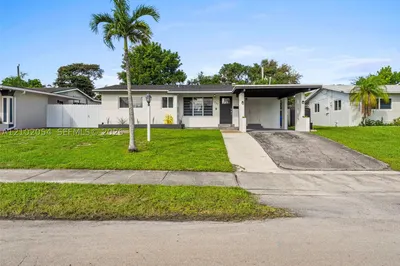231 SW 28th Ter 1