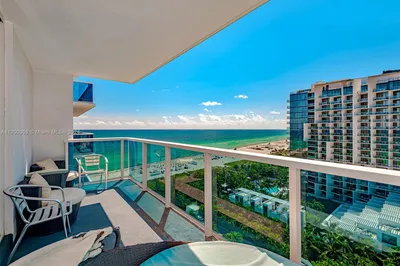 2301 Collins Ave #1506 1