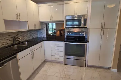 6090 N Sabal Palm Boulevard #209 1