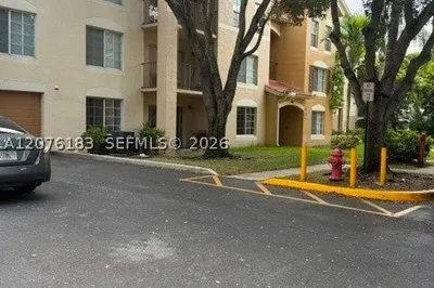 4211 San Marino #106 1