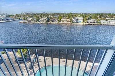 299 N Riverside Dr #607 1