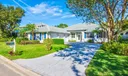 736 Hampton Woods Lane Sw Photo
