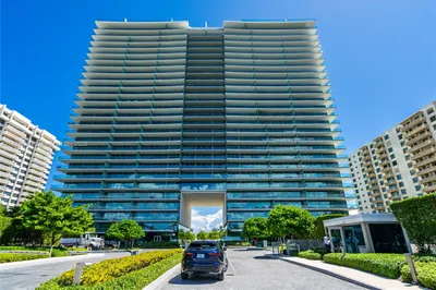 10203 Collins Ave #302 1