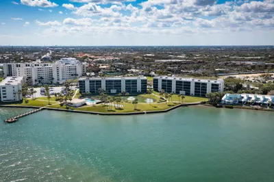 300 Intracoastal Place #204 1