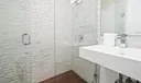 2501 Pine Tree Dr Photo