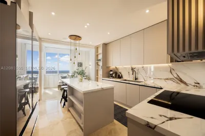 901 Brickell Key Blvd #3708 1
