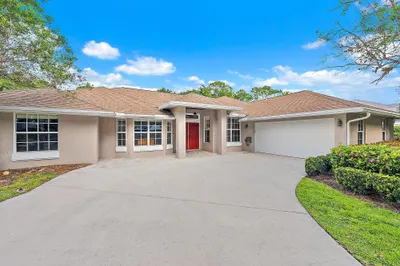 2111 SW Danforth Circle 1