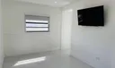 706 W 40th Pl #Efficiency Photo