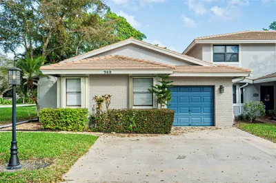 742 Deer Creek Shore Drive #742 1