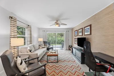 2600 SE Ocean Boulevard #R2 1