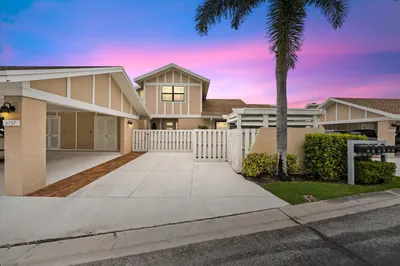 3727 Cape Pointe Circle 1