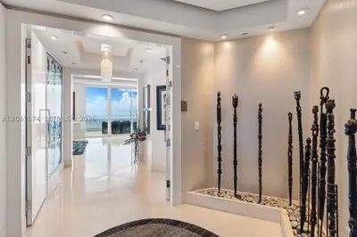 16051 Collins Ave #3404 1