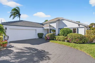 11529 Victoria Drive 1