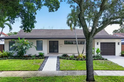 7020 Bamboo St 1