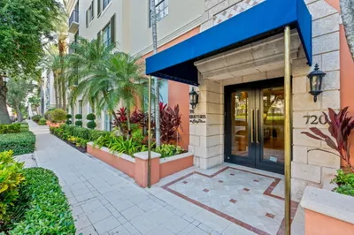 720 S Sapodilla Avenue #106 1