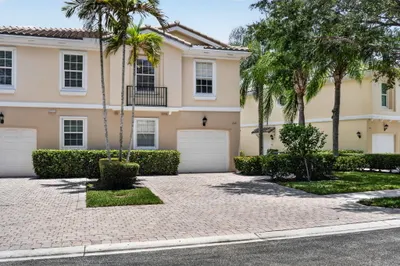 112 Santa Barbara Way 1