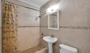 210 E 59th St Photo