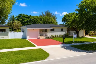6361 Tamiami Canal Rd 1