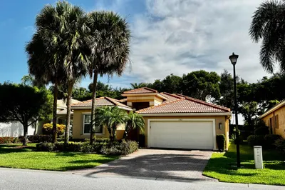 9385 Ivory Isle Road 1