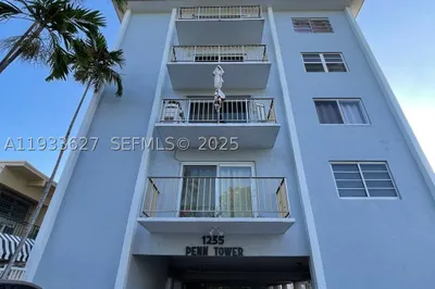 1235 Pennsylvania Ave #4E 1