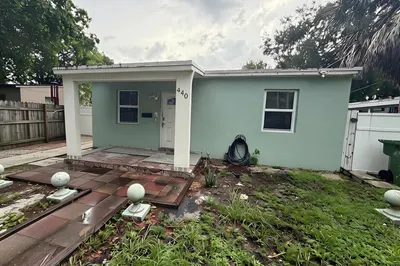 440 NW 15th Avenue 1