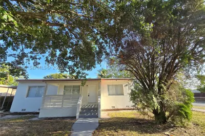 1401 NW 115th St 1
