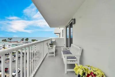 1601 S Ocean Dr #801 1