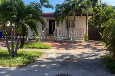 2800 SW 11th St 1