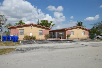 2451 NW 13th Ct #5 1