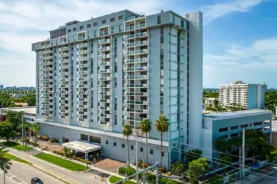 13499 Biscayne Blvd #PH1712 1