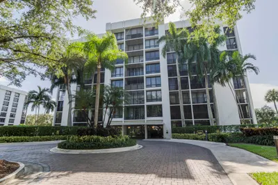 7835 Lakeside Boulevard #986 1