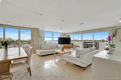 301 Croton Avenue #PH504 1