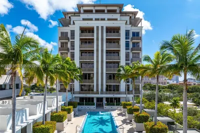 515 Valencia Ave #802 1