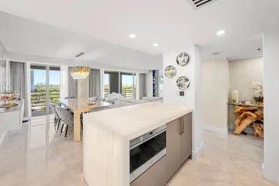 2025 Brickell Avenue #1705 1